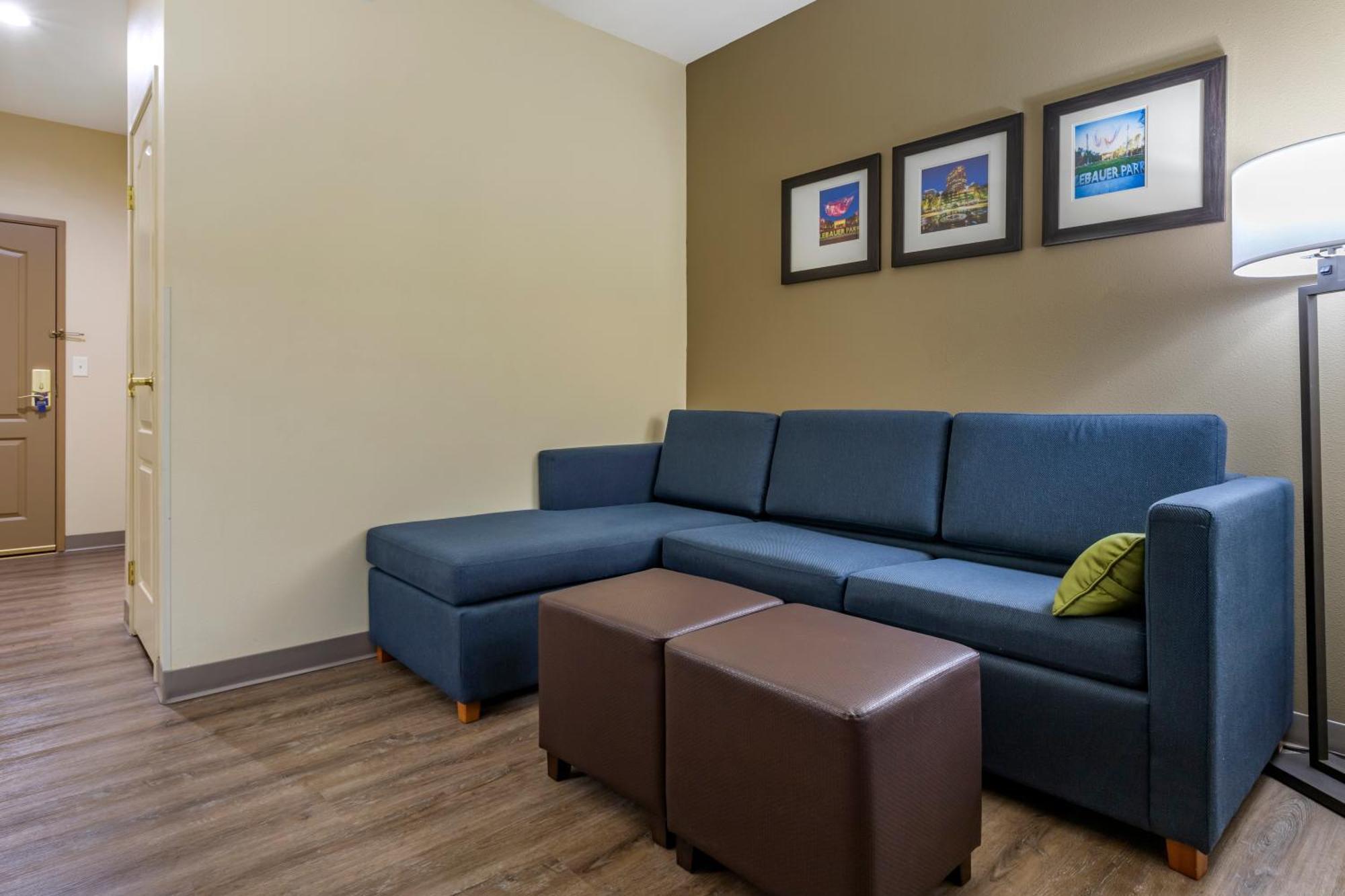 Comfort Inn & Suites High Point - Archdale Phòng bức ảnh