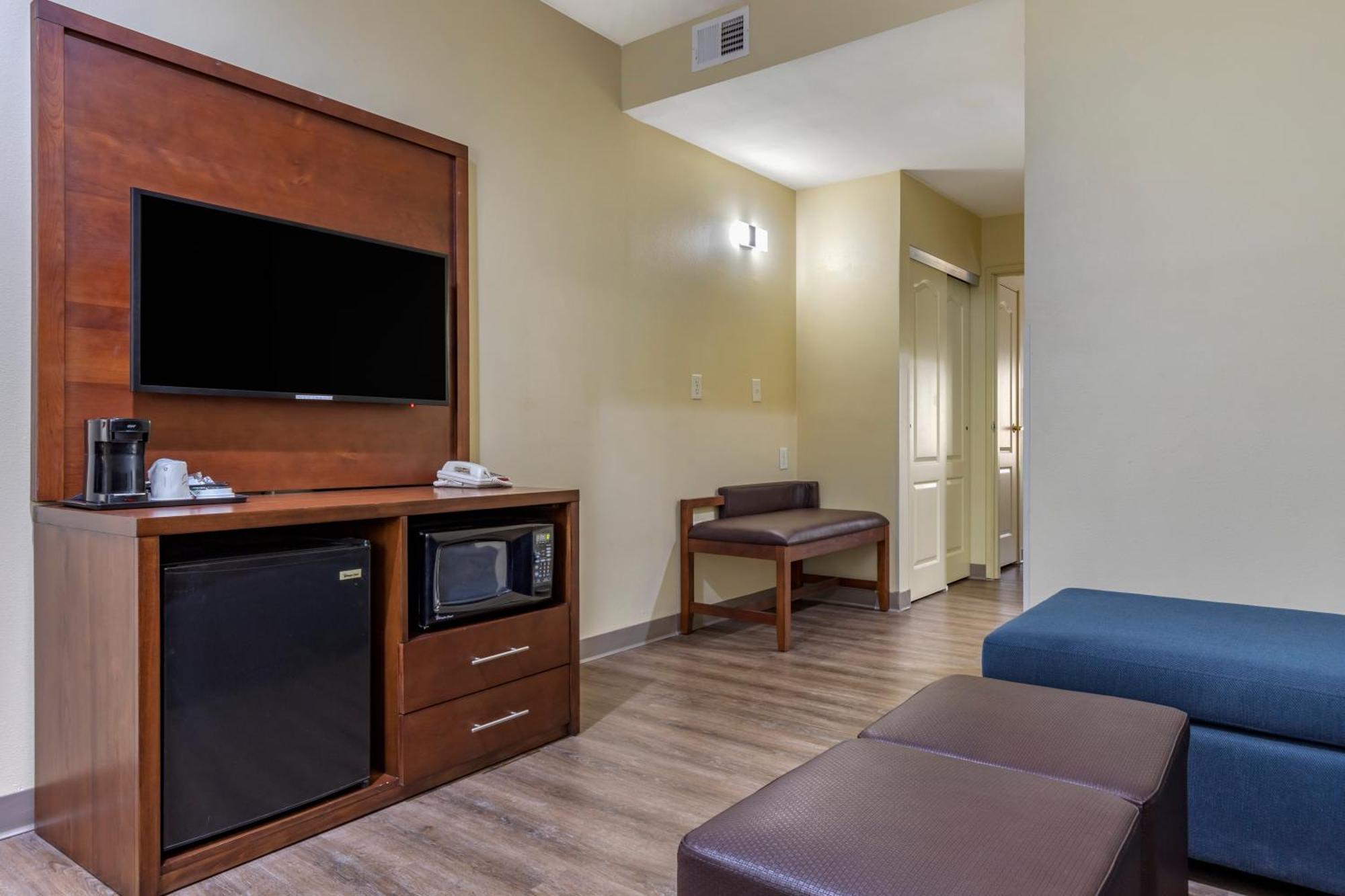Comfort Inn & Suites High Point - Archdale Phòng bức ảnh