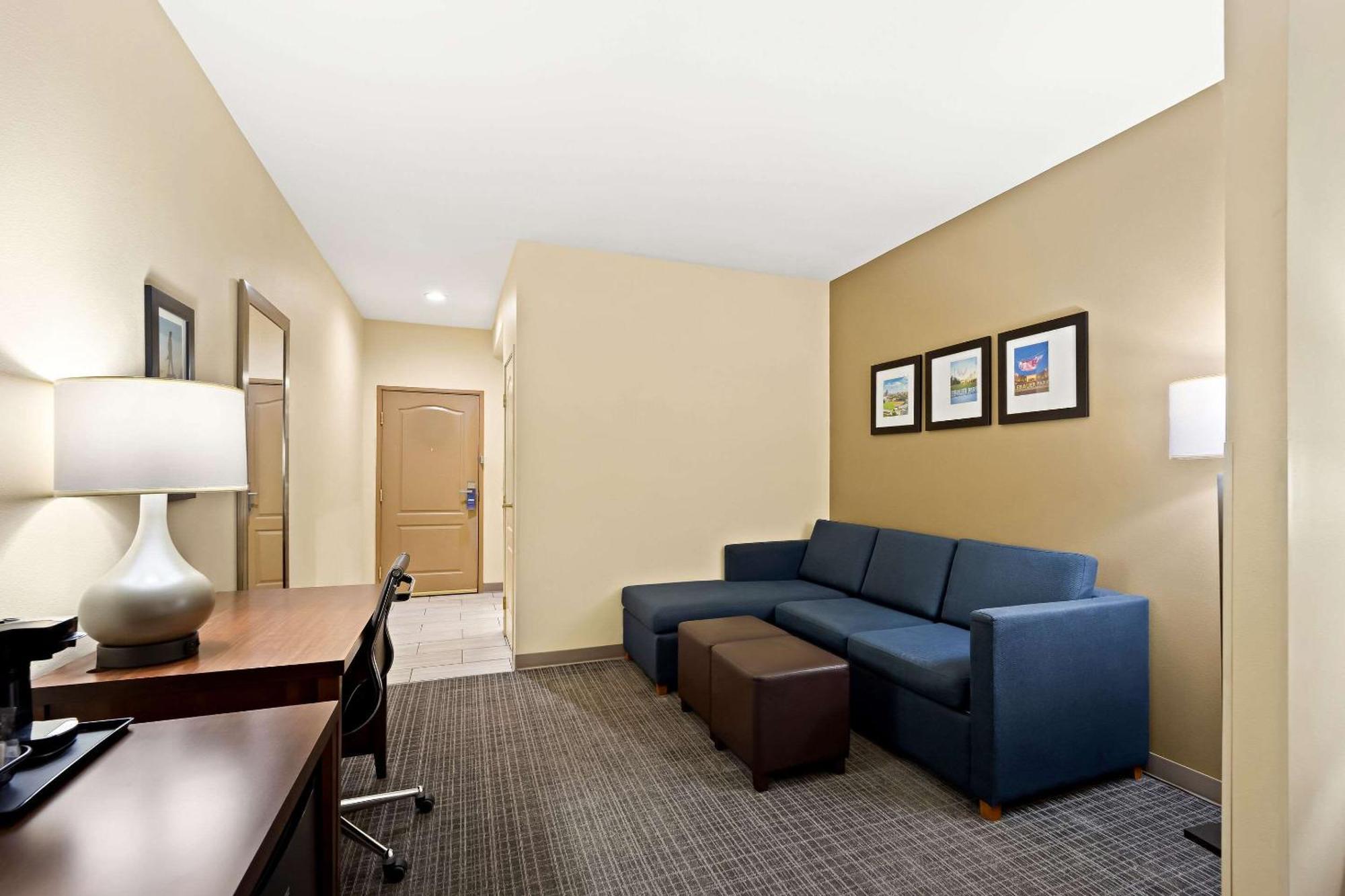 Comfort Inn & Suites High Point - Archdale Ngoại thất bức ảnh